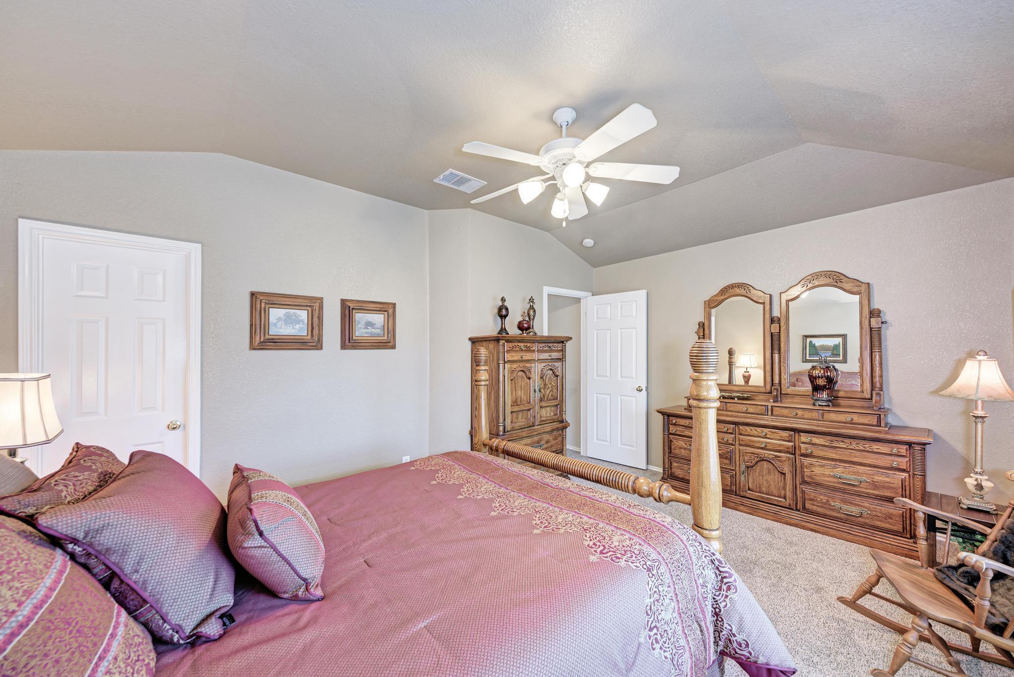 16100 S Great Oaks Dr # 602, Round Rock, TX 78681