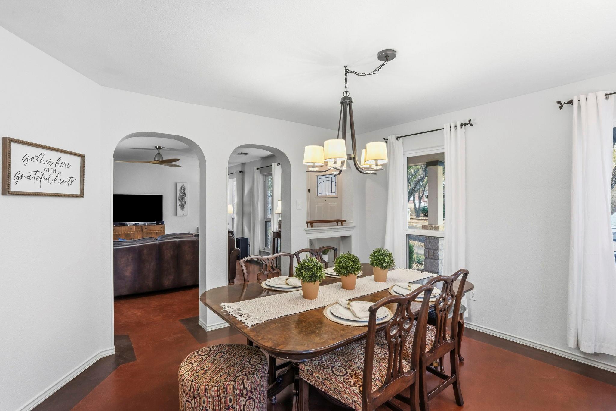 334 Haupt Dr, Kyle, TX 78640