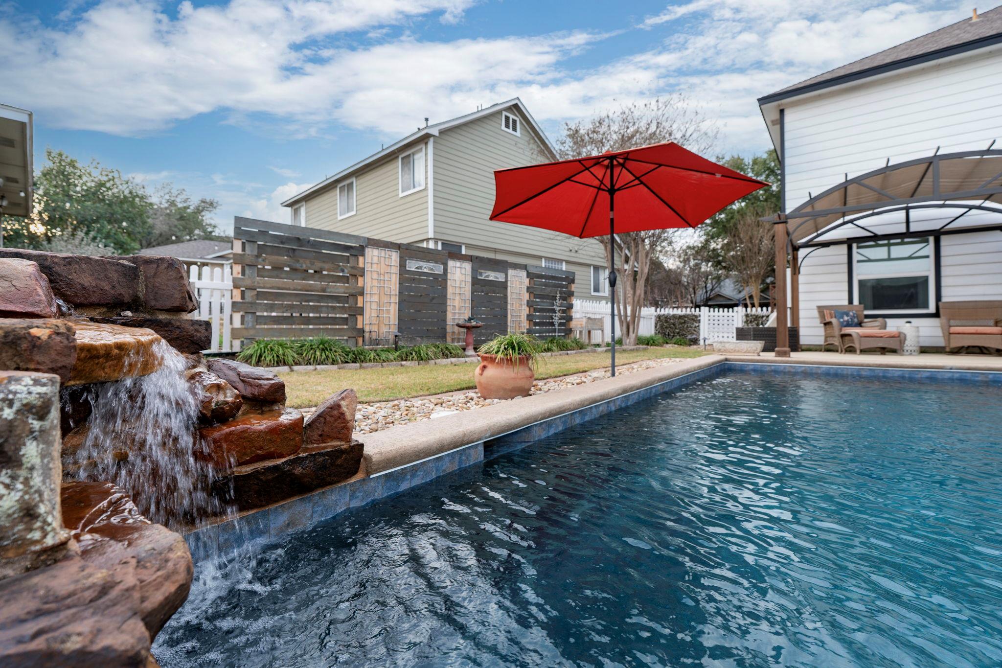 334 Haupt Dr, Kyle, TX 78640