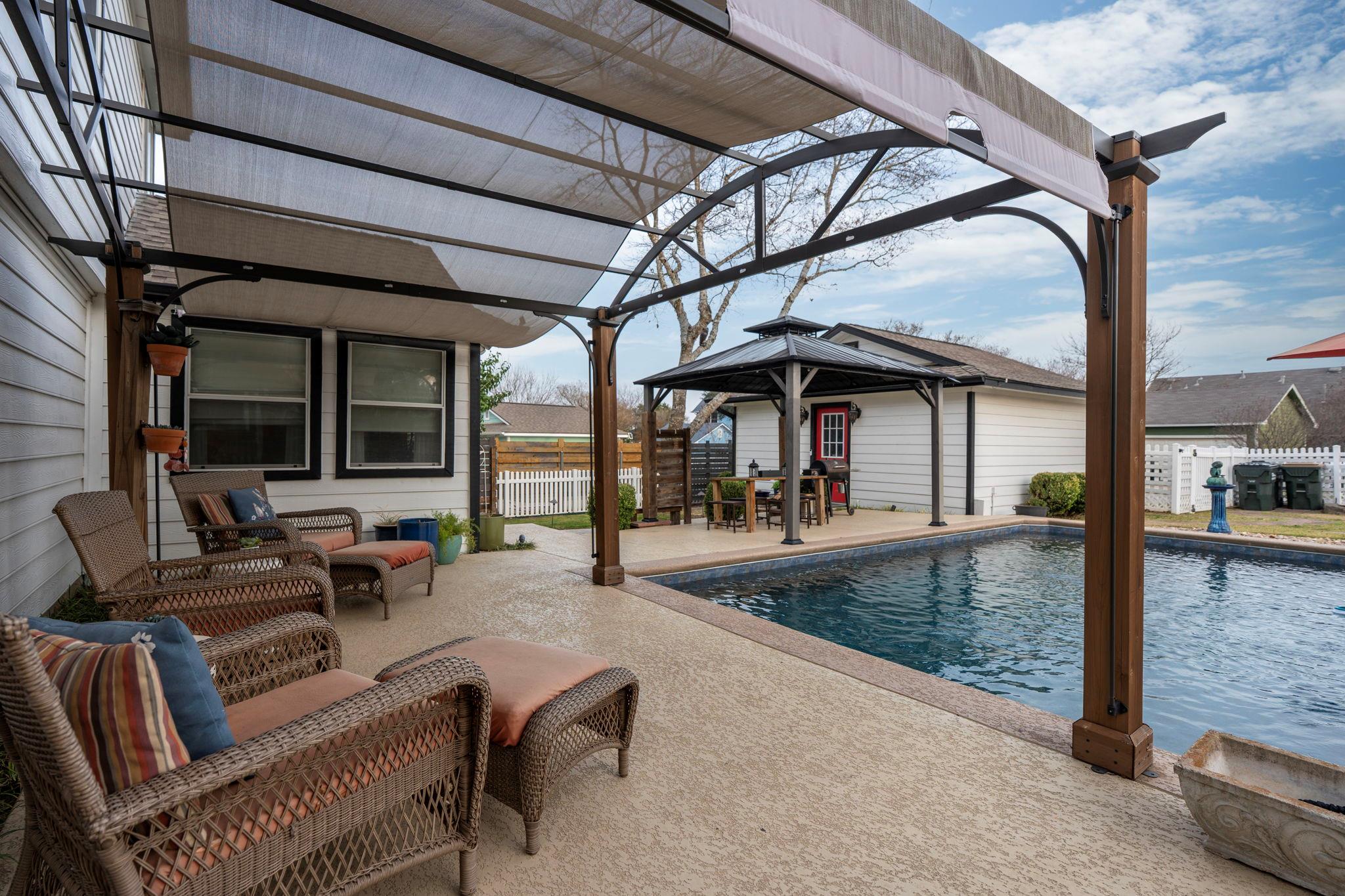 334 Haupt Dr, Kyle, TX 78640