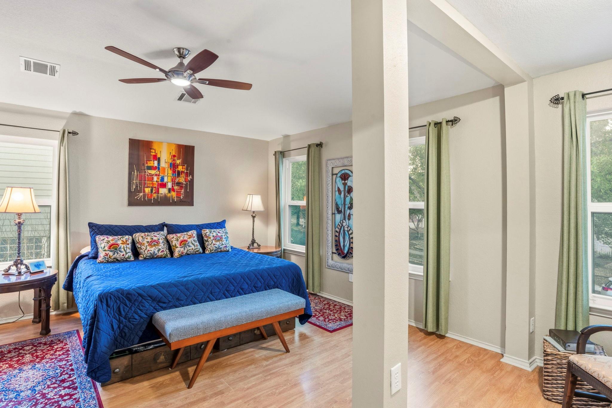 334 Haupt Dr, Kyle, TX 78640