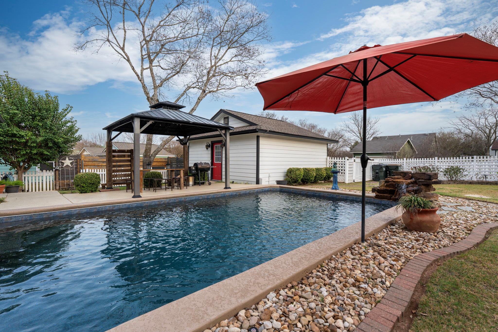 334 Haupt Dr, Kyle, TX 78640