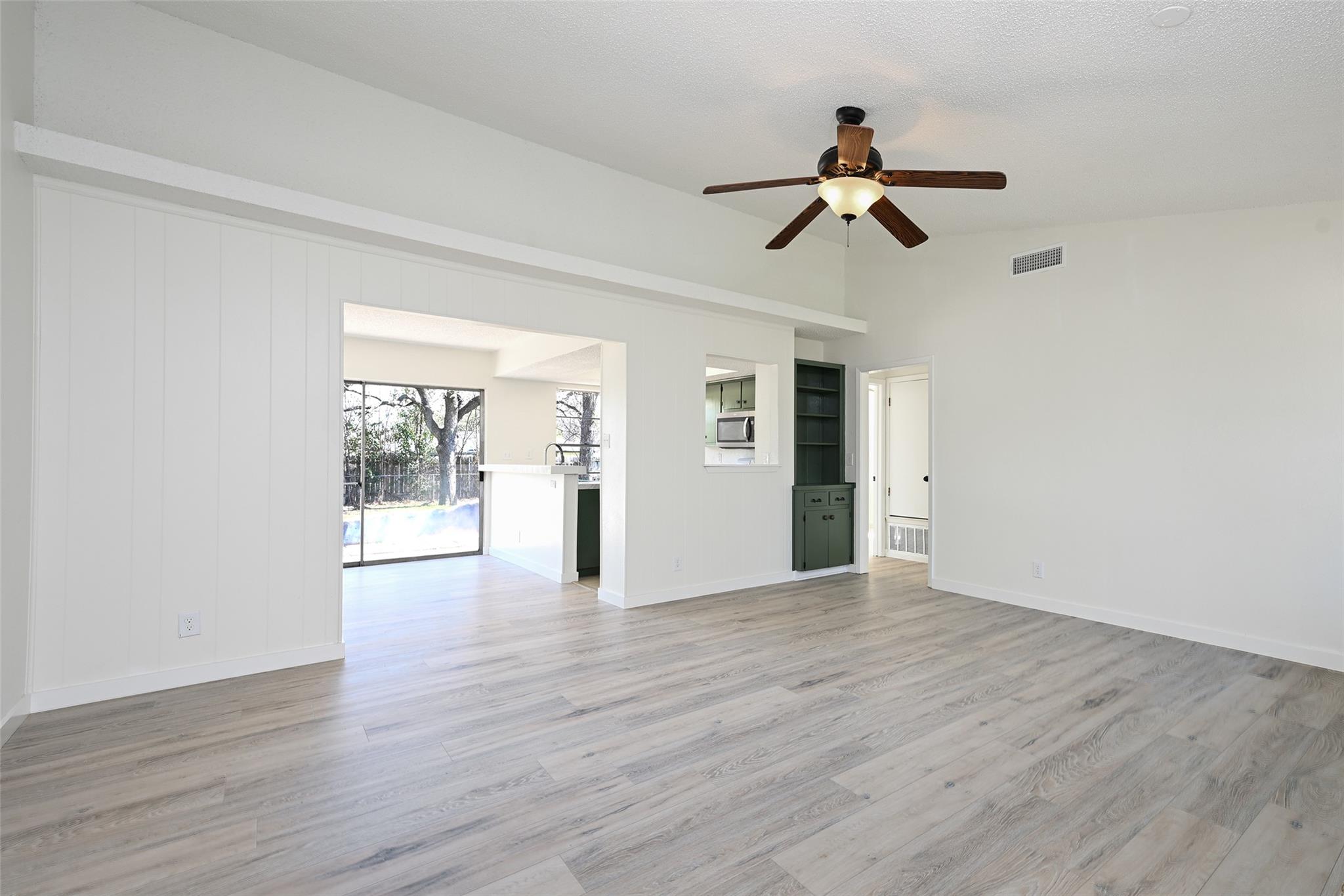 404 Northwood Dr, Georgetown, TX 78628