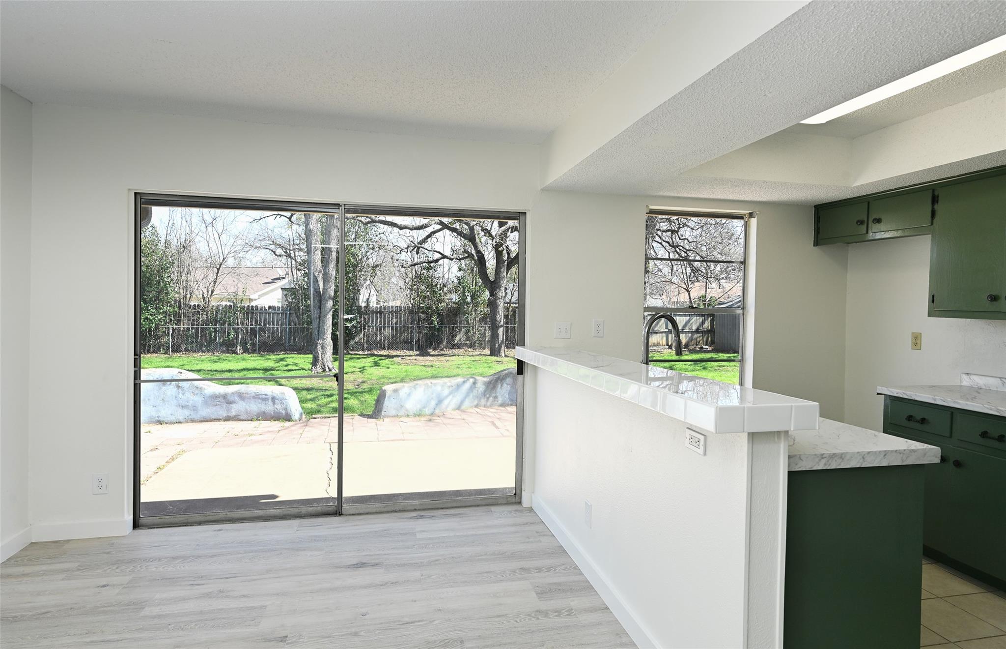 404 Northwood Dr, Georgetown, TX 78628