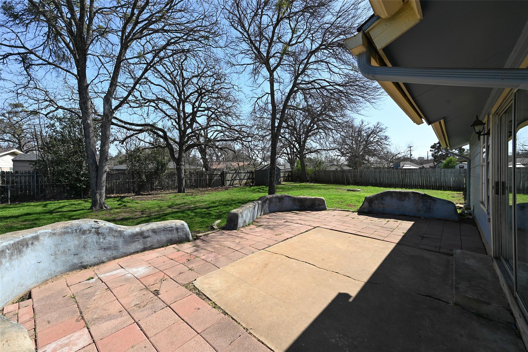 404 Northwood Dr, Georgetown, TX 78628