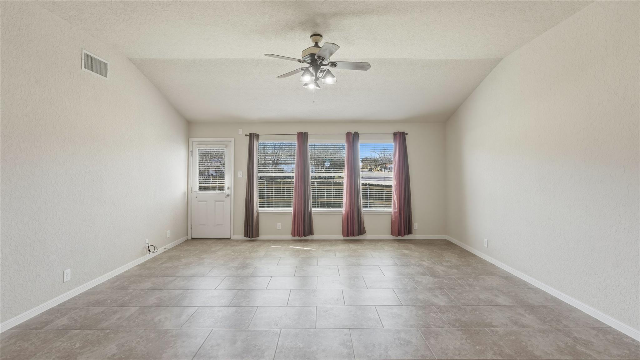 2724 Scarlet Tanger, New Braunfels, TX 78130