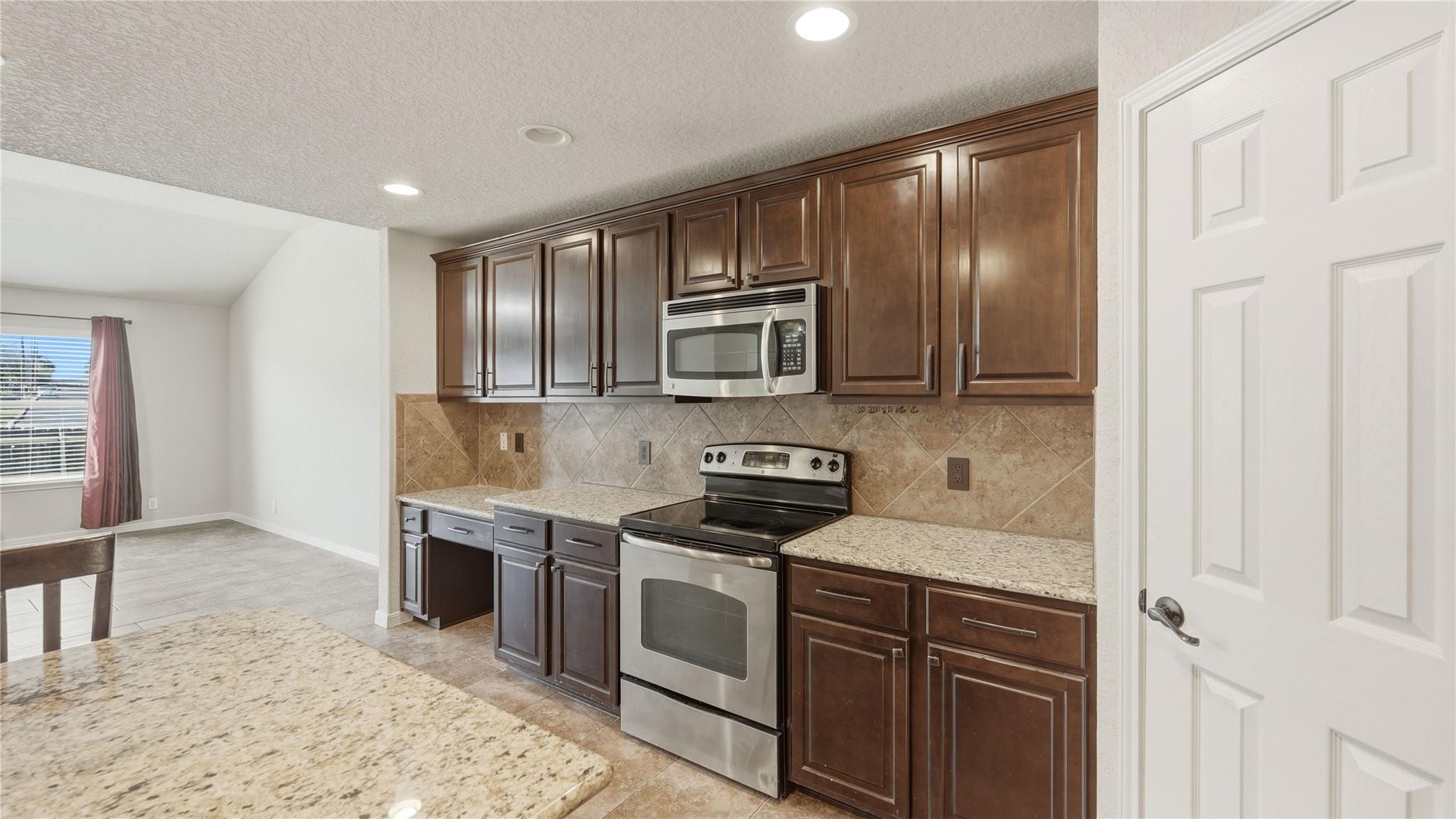 2724 Scarlet Tanger, New Braunfels, TX 78130