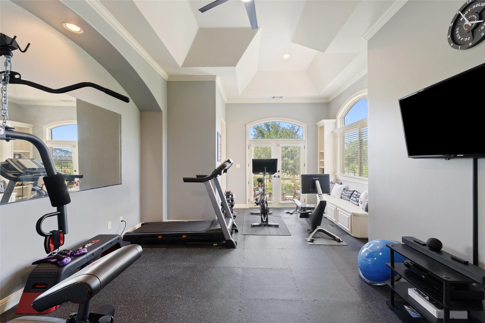 25616 Kahala Sunset Ct, Spicewood, TX 78669