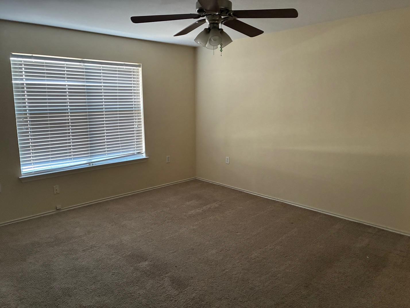 12708 La Paz Ln, Del Valle, TX 78617