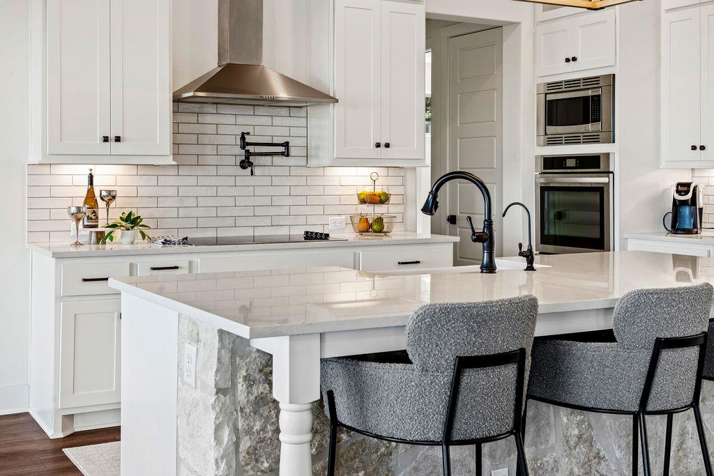 213 Lets Roll Dr, Fischer, TX 78623