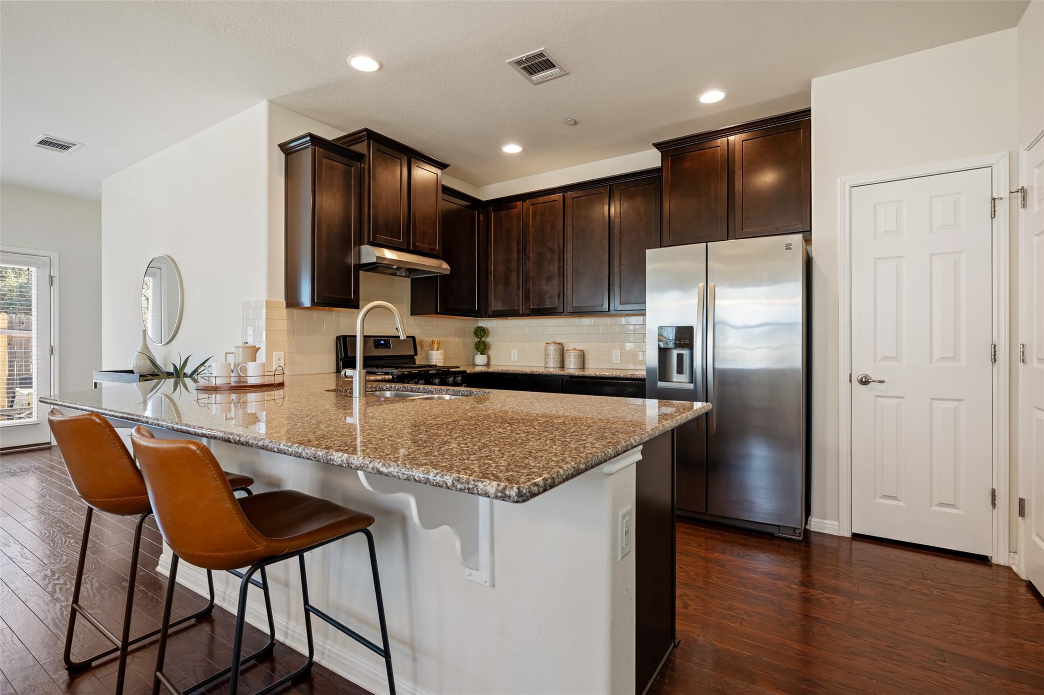 2304 S Lakeline Blvd # 564, Cedar Park, TX 78613