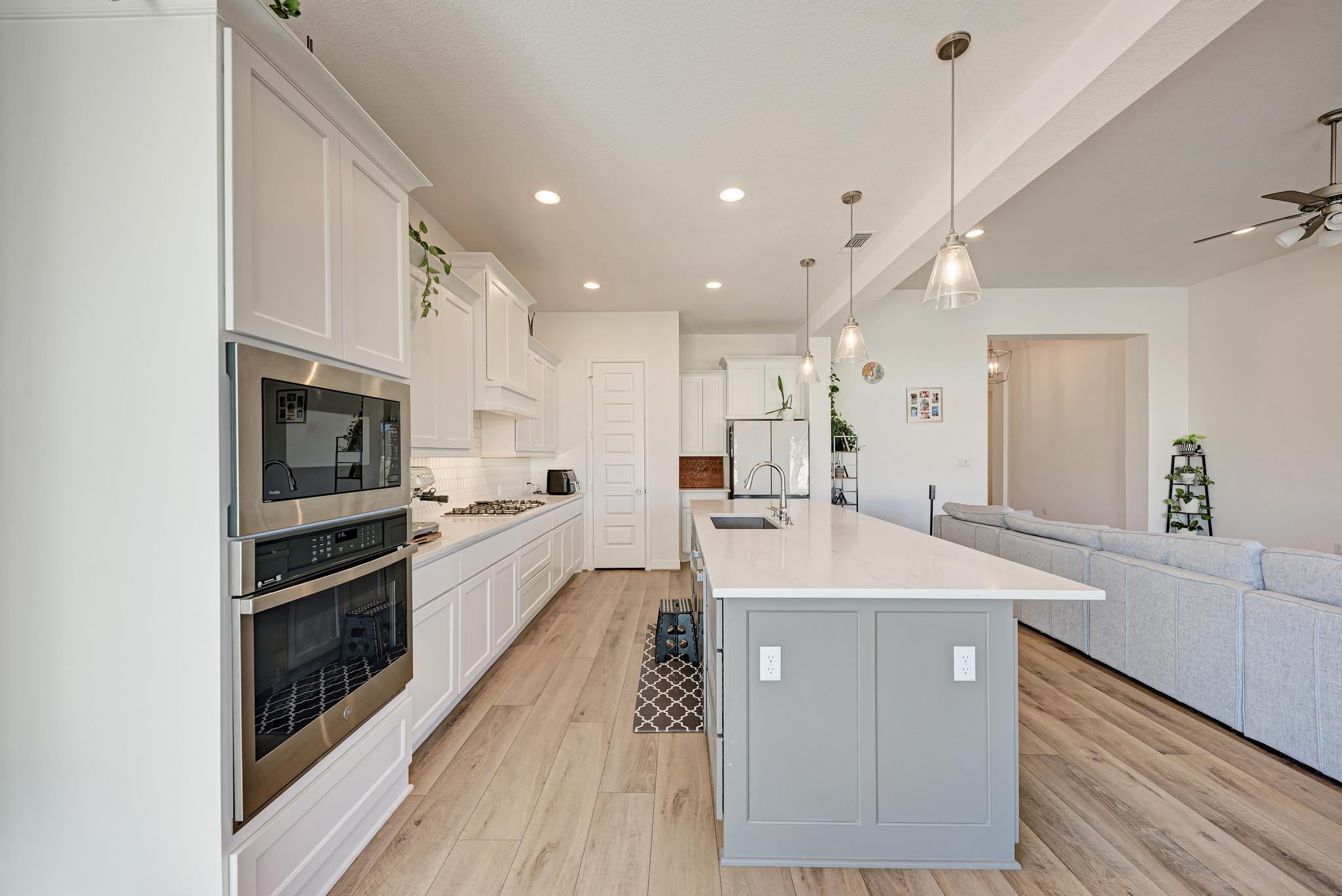 1536 Caylea Bluff Ln, Georgetown, TX 78628