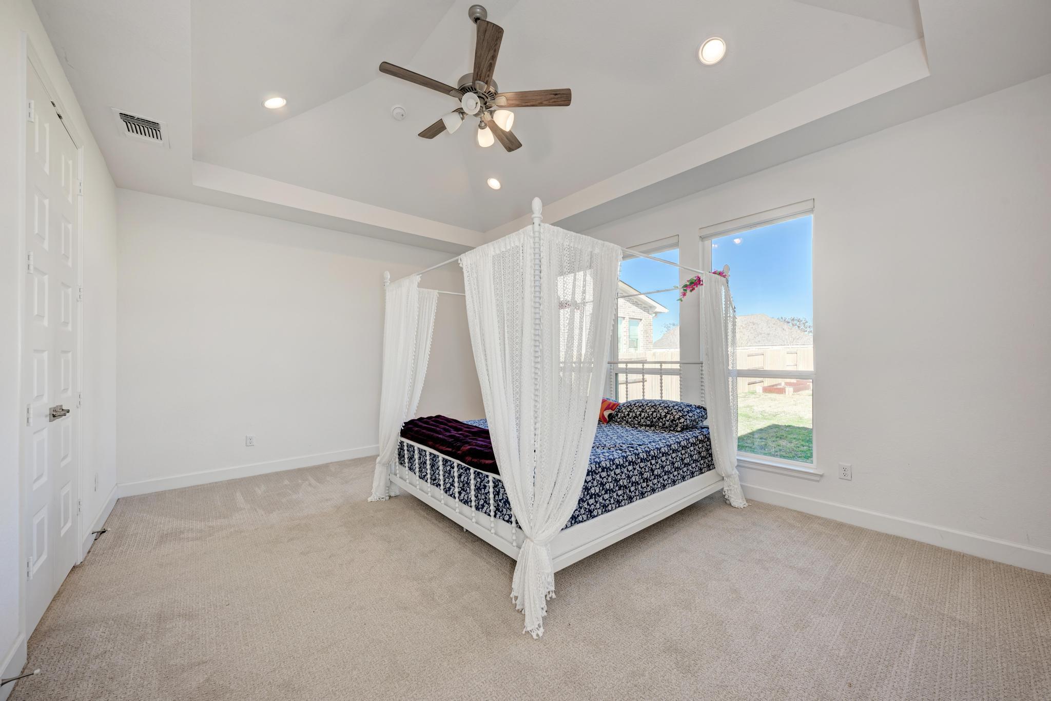 1536 Caylea Bluff Ln, Georgetown, TX 78628