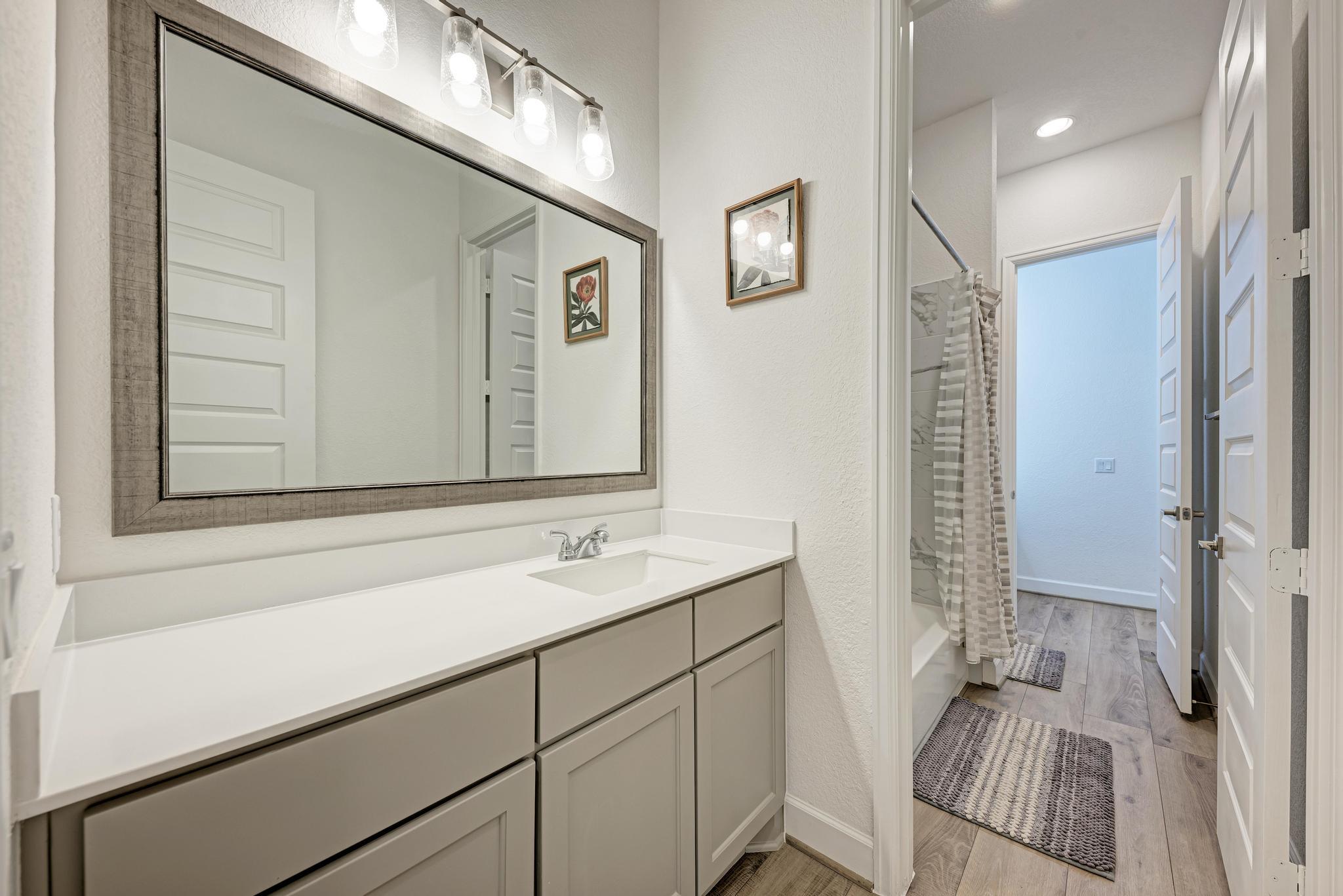 1536 Caylea Bluff Ln, Georgetown, TX 78628