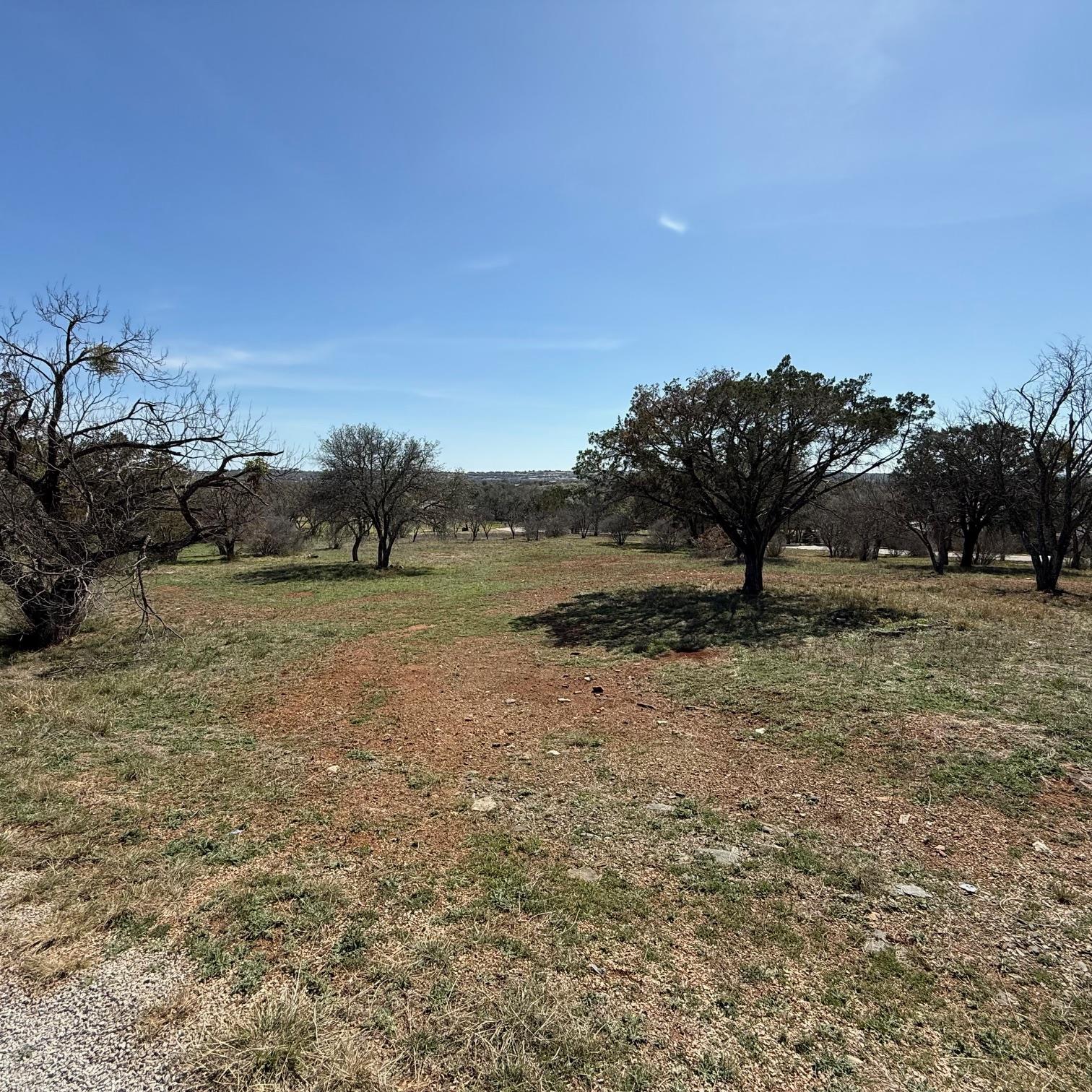 305 Red Wine Ln, Horseshoe Bay, TX 78657