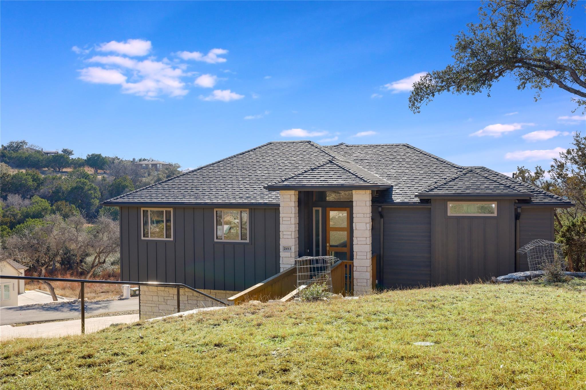 21013 Nimitz Ave, Lago Vista, TX 78645