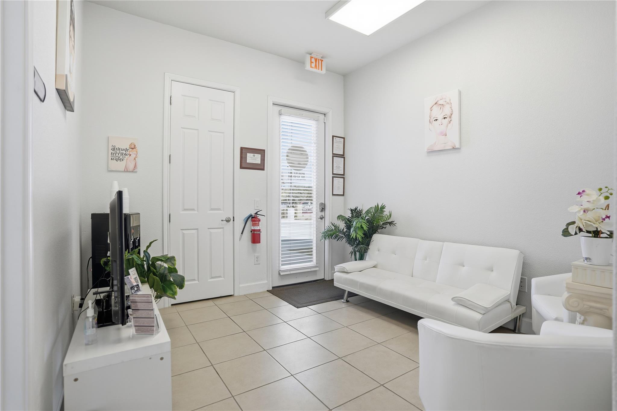 2251 Bagdad Rd # 302, Cedar Park, TX 78613