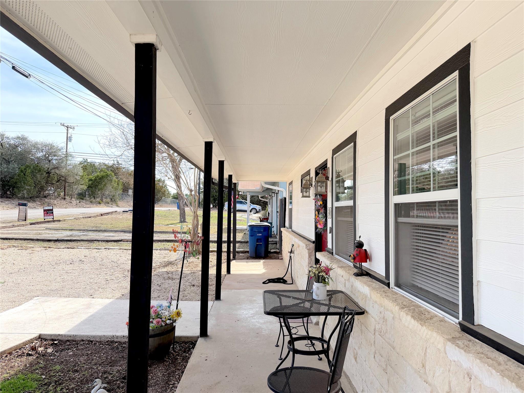 301 Canyon Edge, Canyon Lake, TX 78133