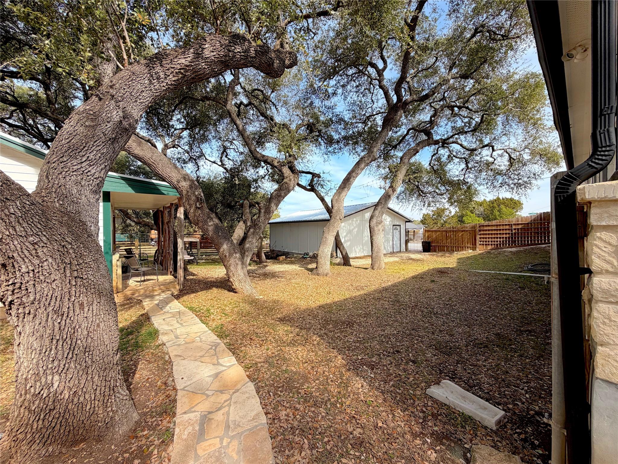 301 Canyon Edge, Canyon Lake, TX 78133