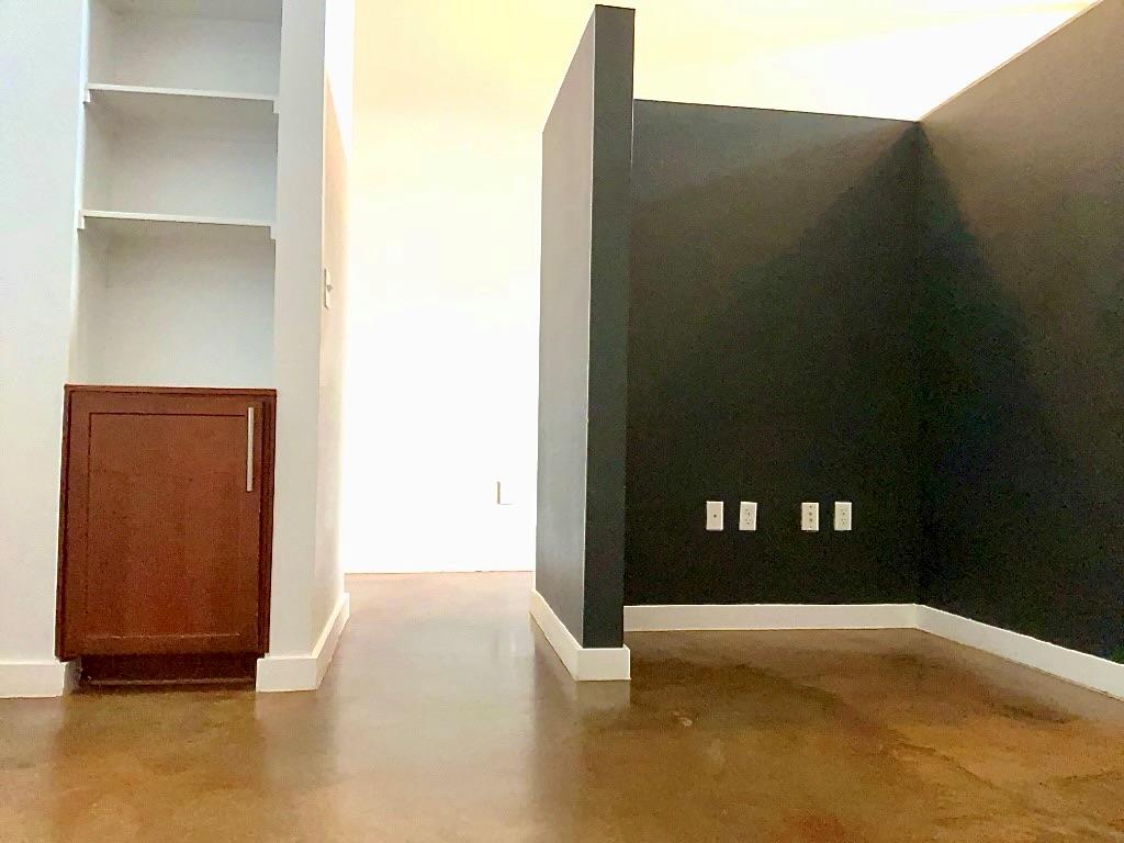 1601 E Cesar Chavez St # 306, Austin, TX 78702