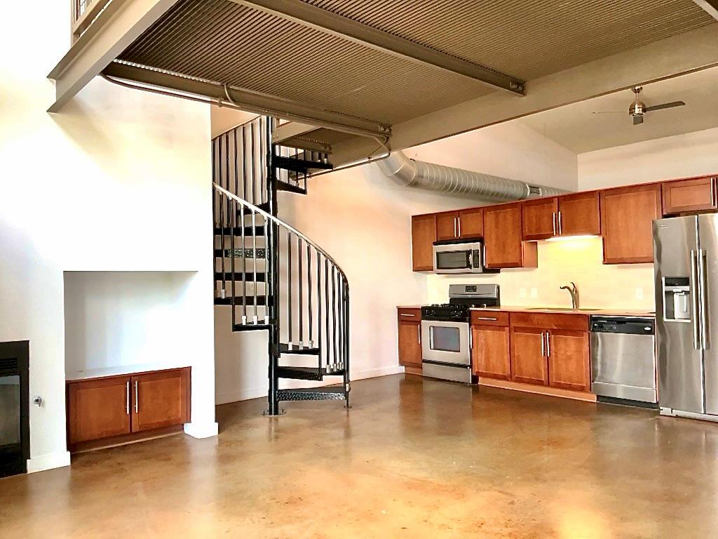 1601 E Cesar Chavez St # 306, Austin, TX 78702