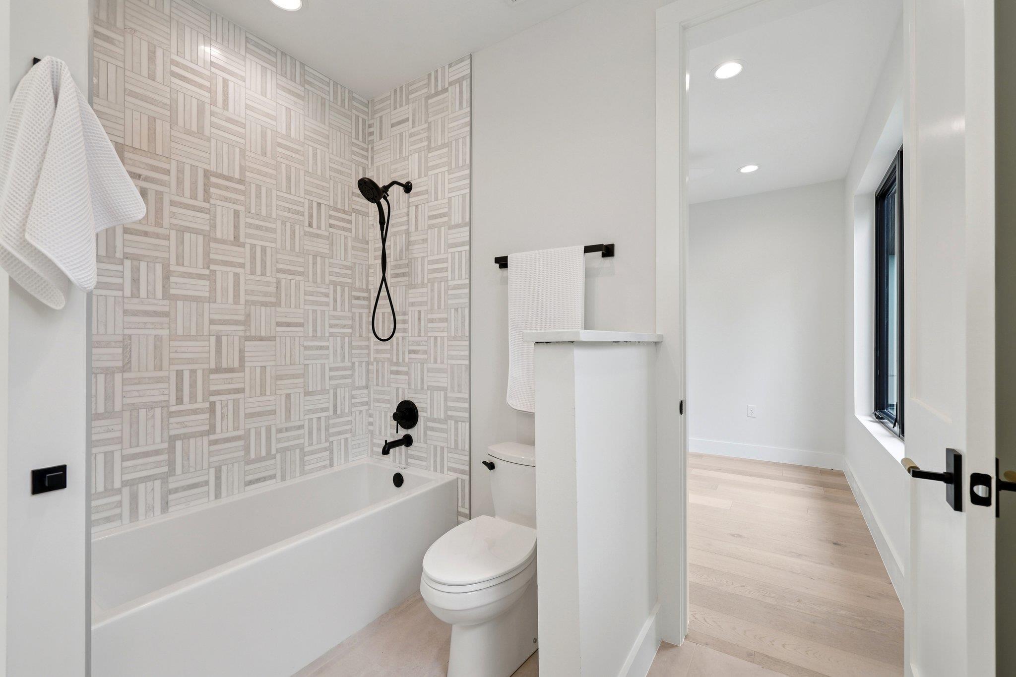 1805 Frazier Ave, Austin, TX 78704