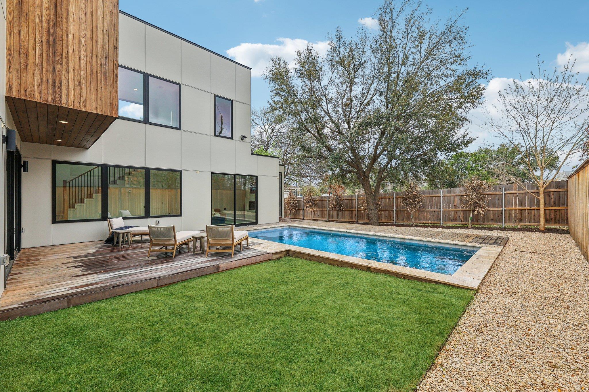 1805 Frazier Ave, Austin, TX 78704