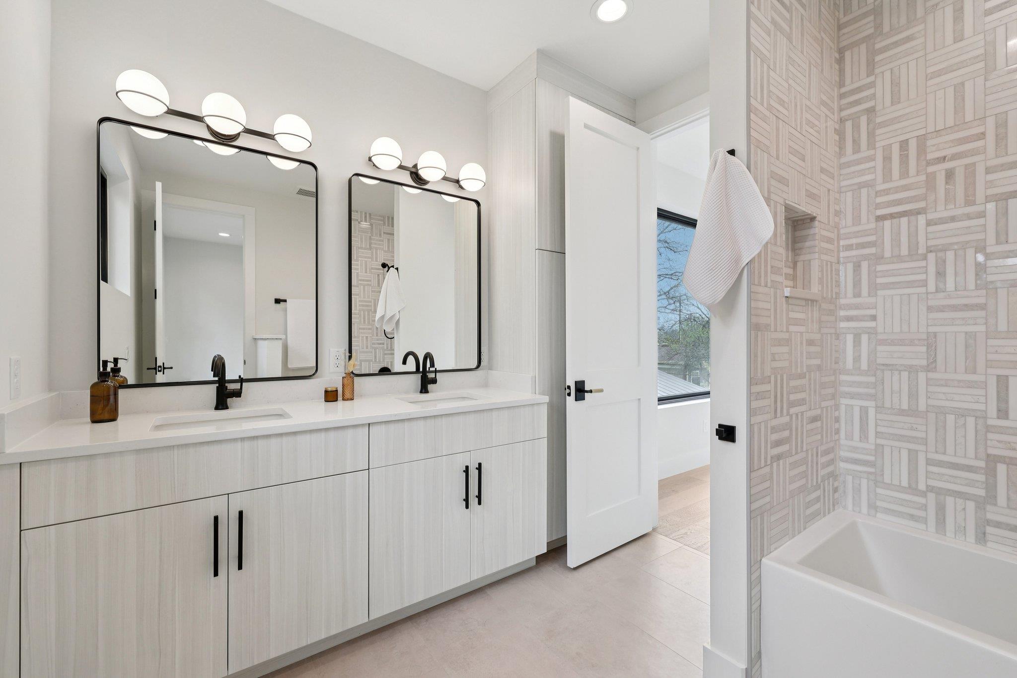 1805 Frazier Ave, Austin, TX 78704