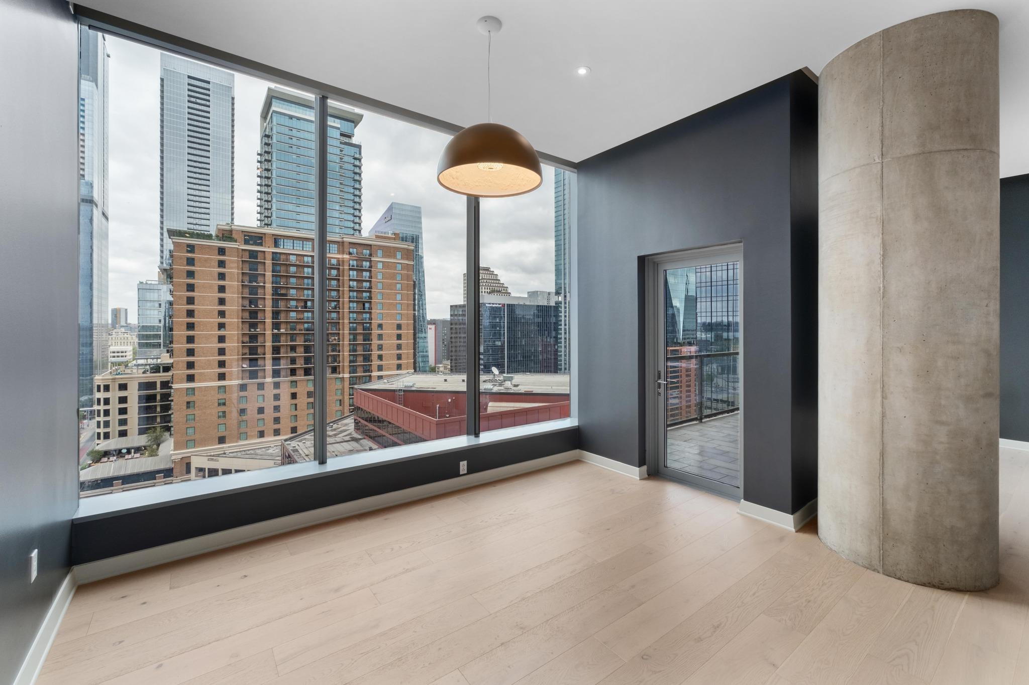 210 Lavaca St # 1810, Austin, TX 78701