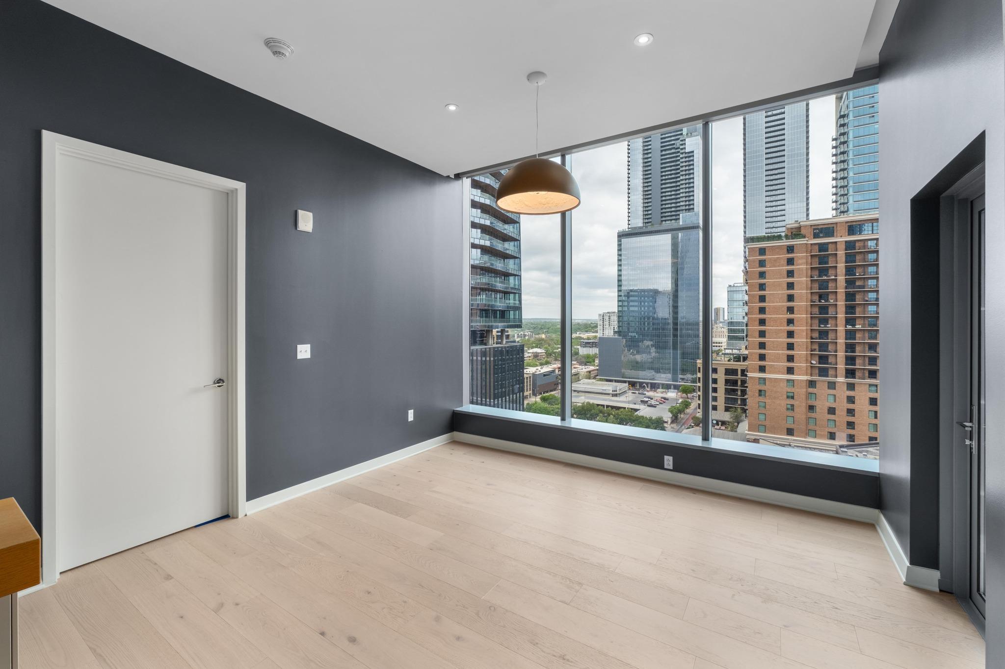 210 Lavaca St # 1810, Austin, TX 78701