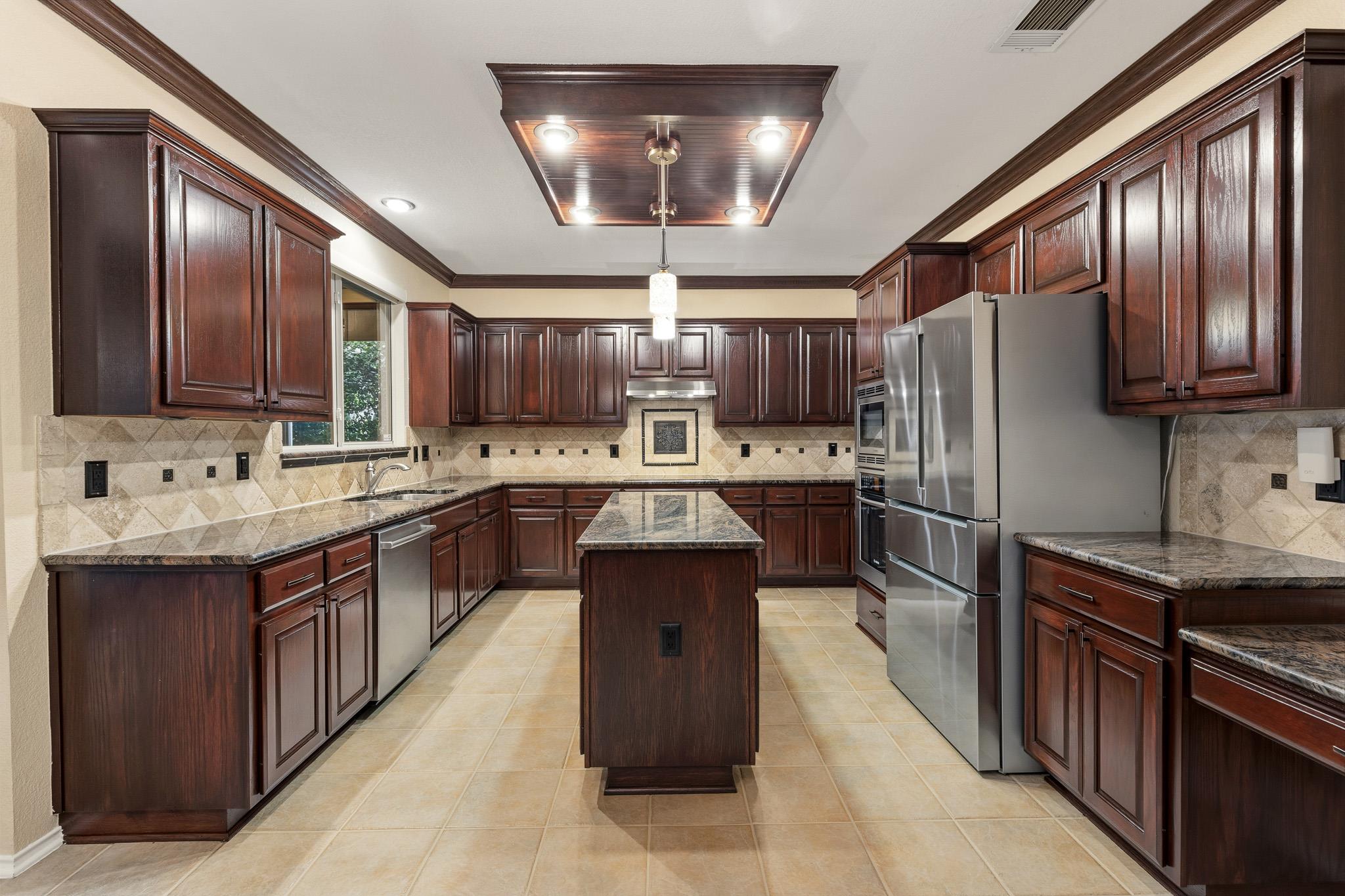 905 Brighton Bend Ln, Cedar Park, TX 78613