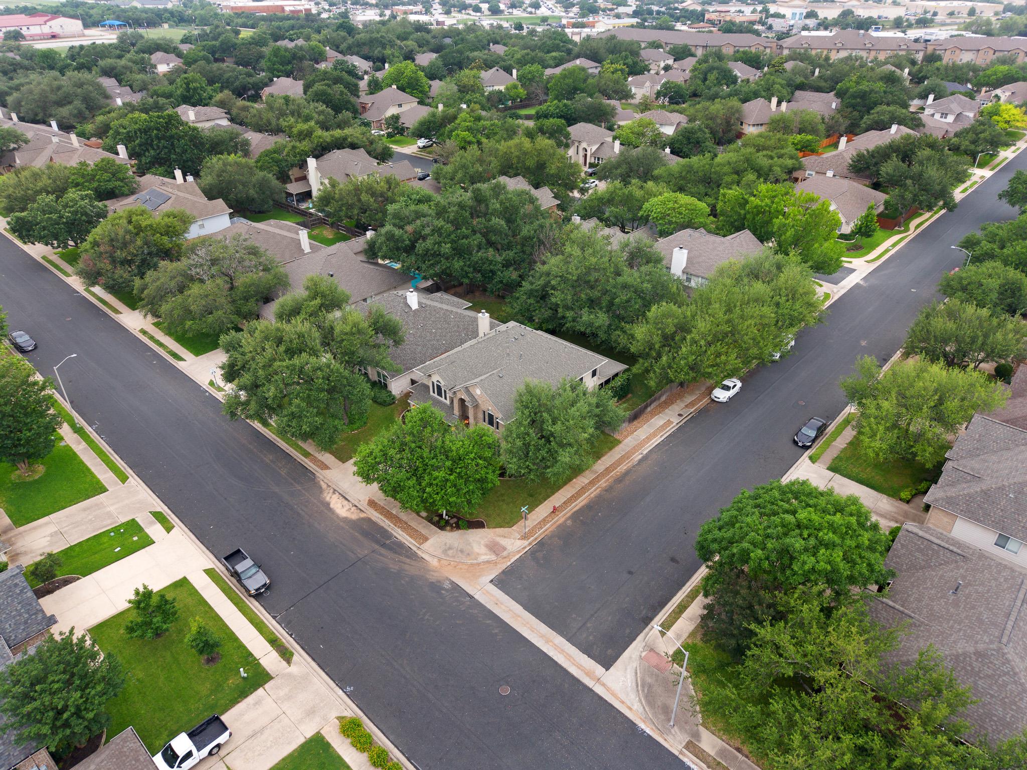 905 Brighton Bend Ln, Cedar Park, TX 78613