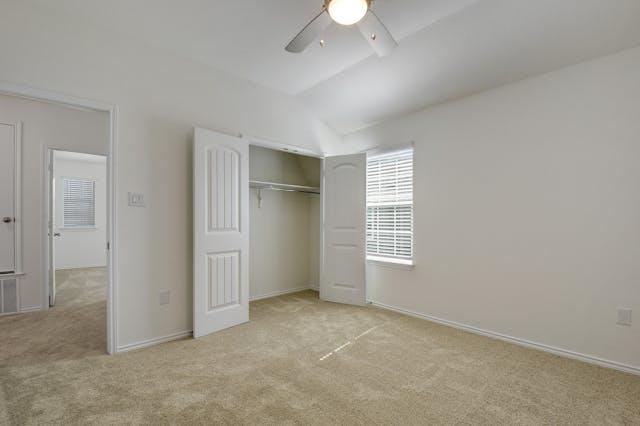 185 Azure Cv, Kyle, TX 78740