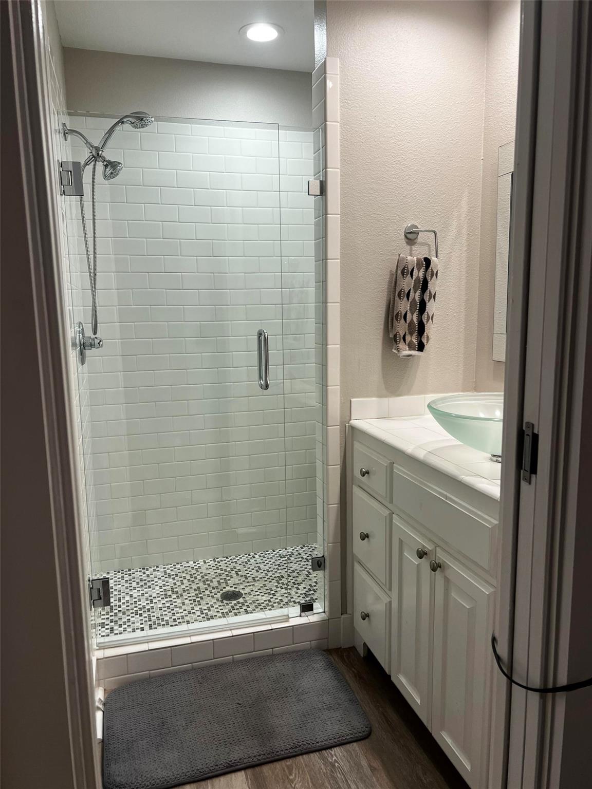 405 Short Circuit # 5, Horseshoe Bay, TX 78657