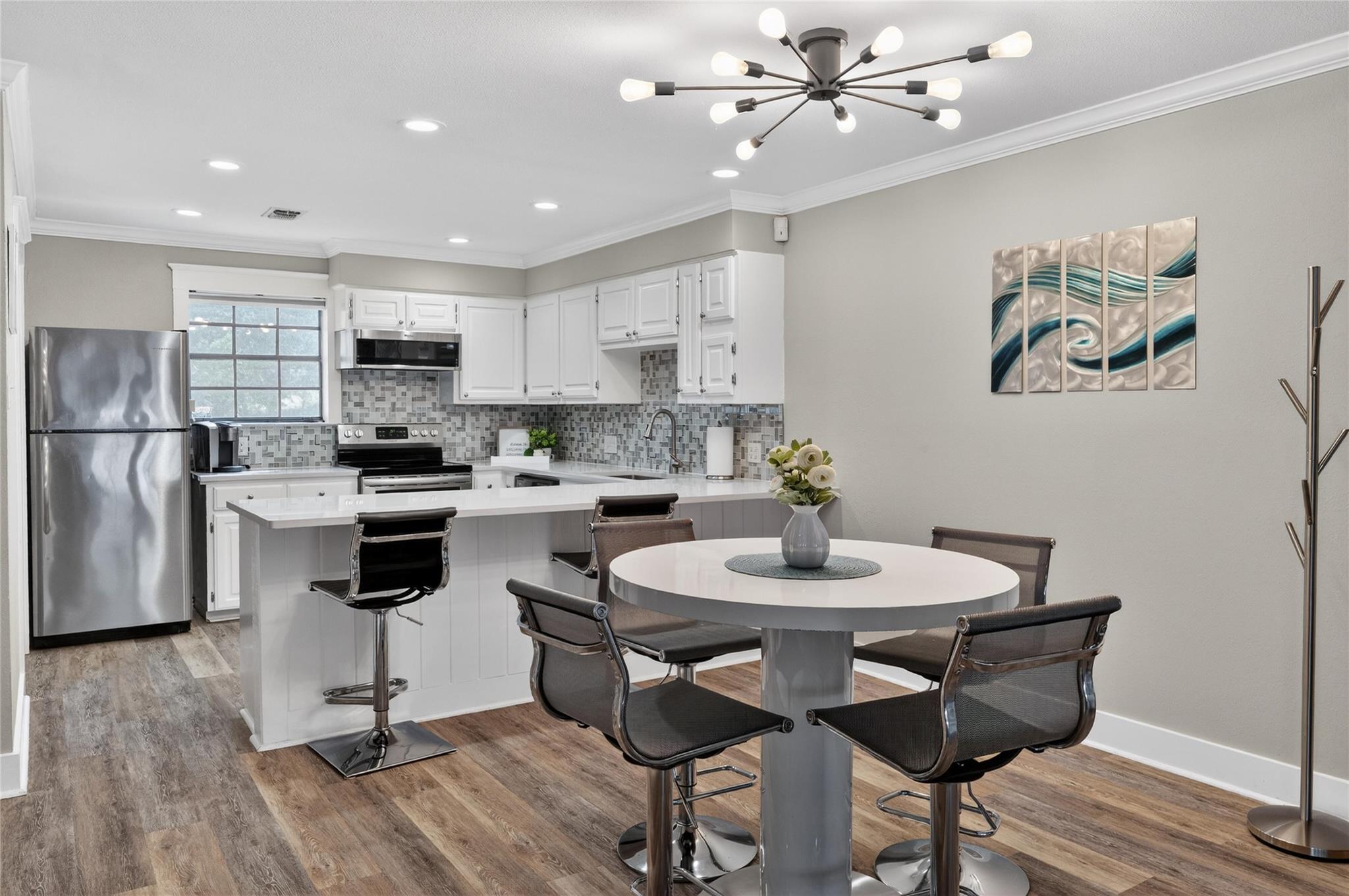 405 Short Circuit # 5, Horseshoe Bay, TX 78657