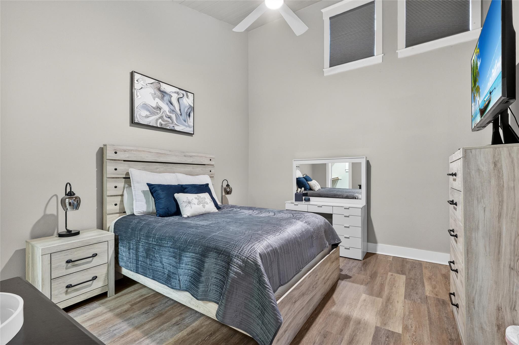 405 Short Circuit # 5, Horseshoe Bay, TX 78657