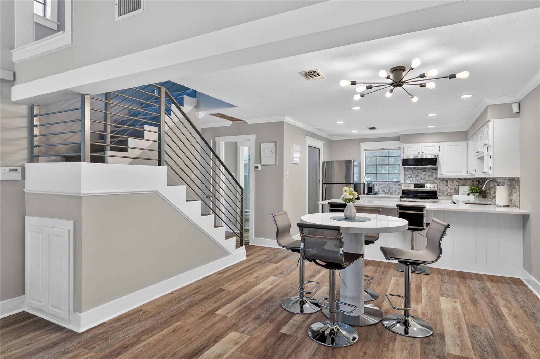 405 Short Circuit # 5, Horseshoe Bay, TX 78657