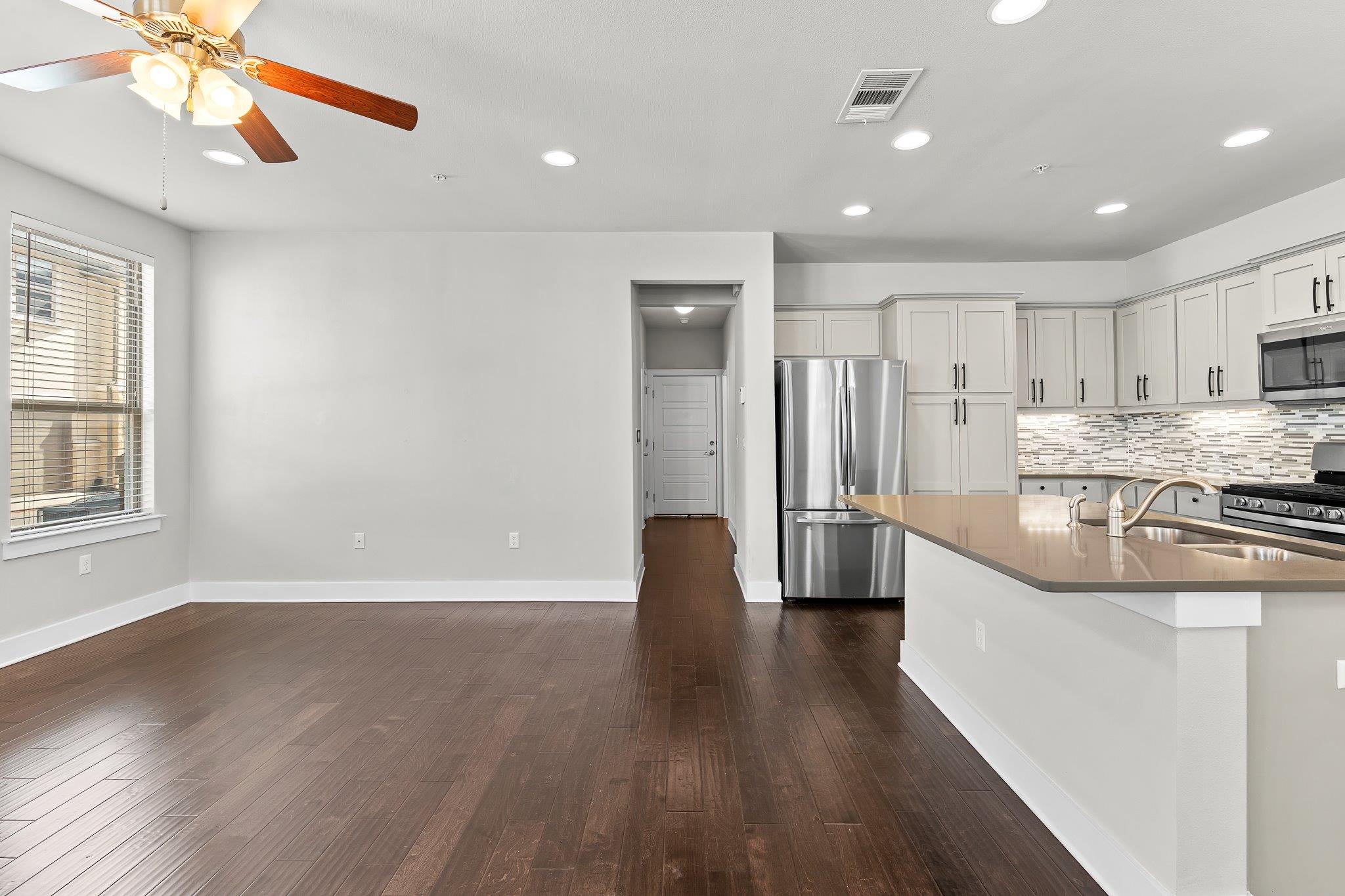 13800 Lyndhurst St # 211, Austin, TX 78717