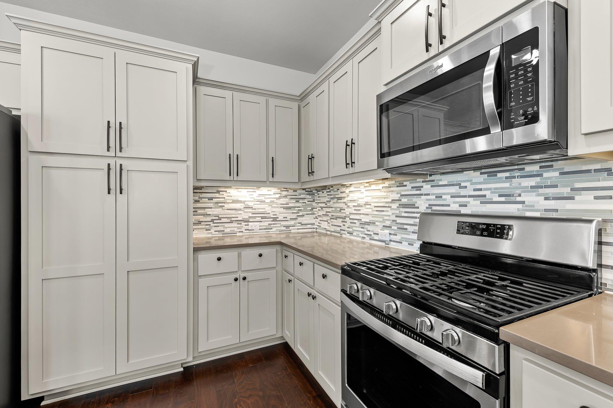 13800 Lyndhurst St # 211, Austin, TX 78717