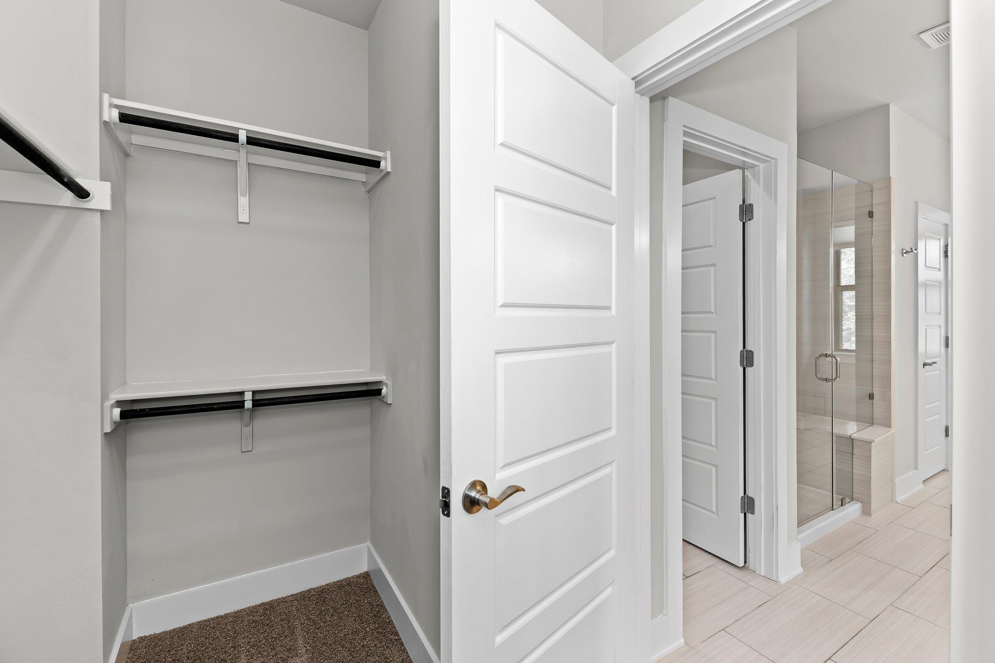 13800 Lyndhurst St # 211, Austin, TX 78717