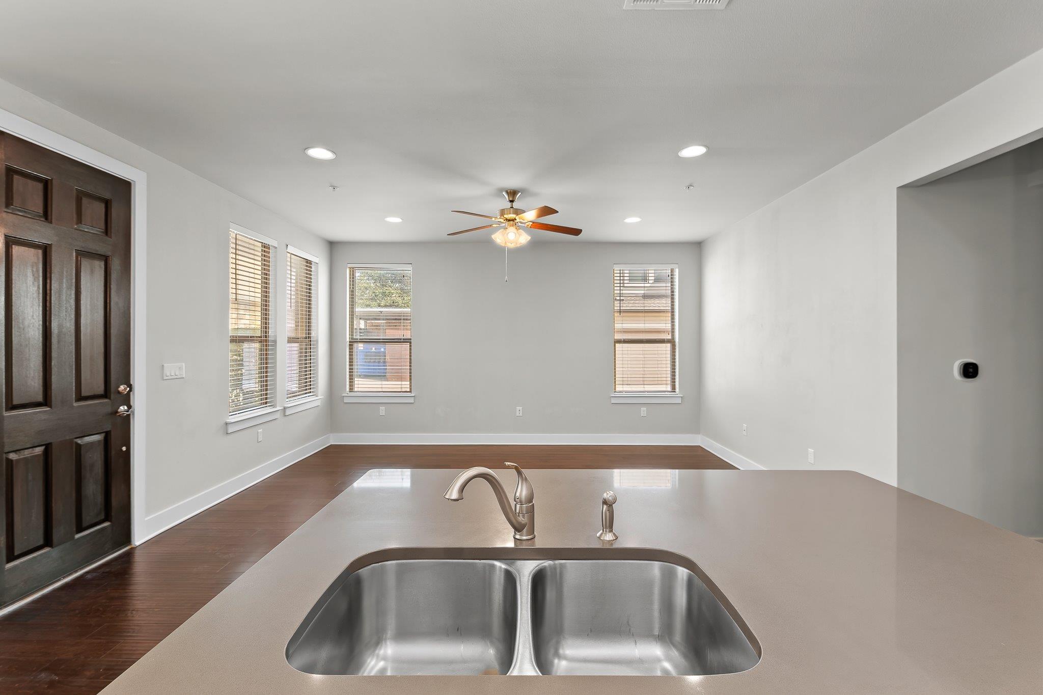 13800 Lyndhurst St # 211, Austin, TX 78717