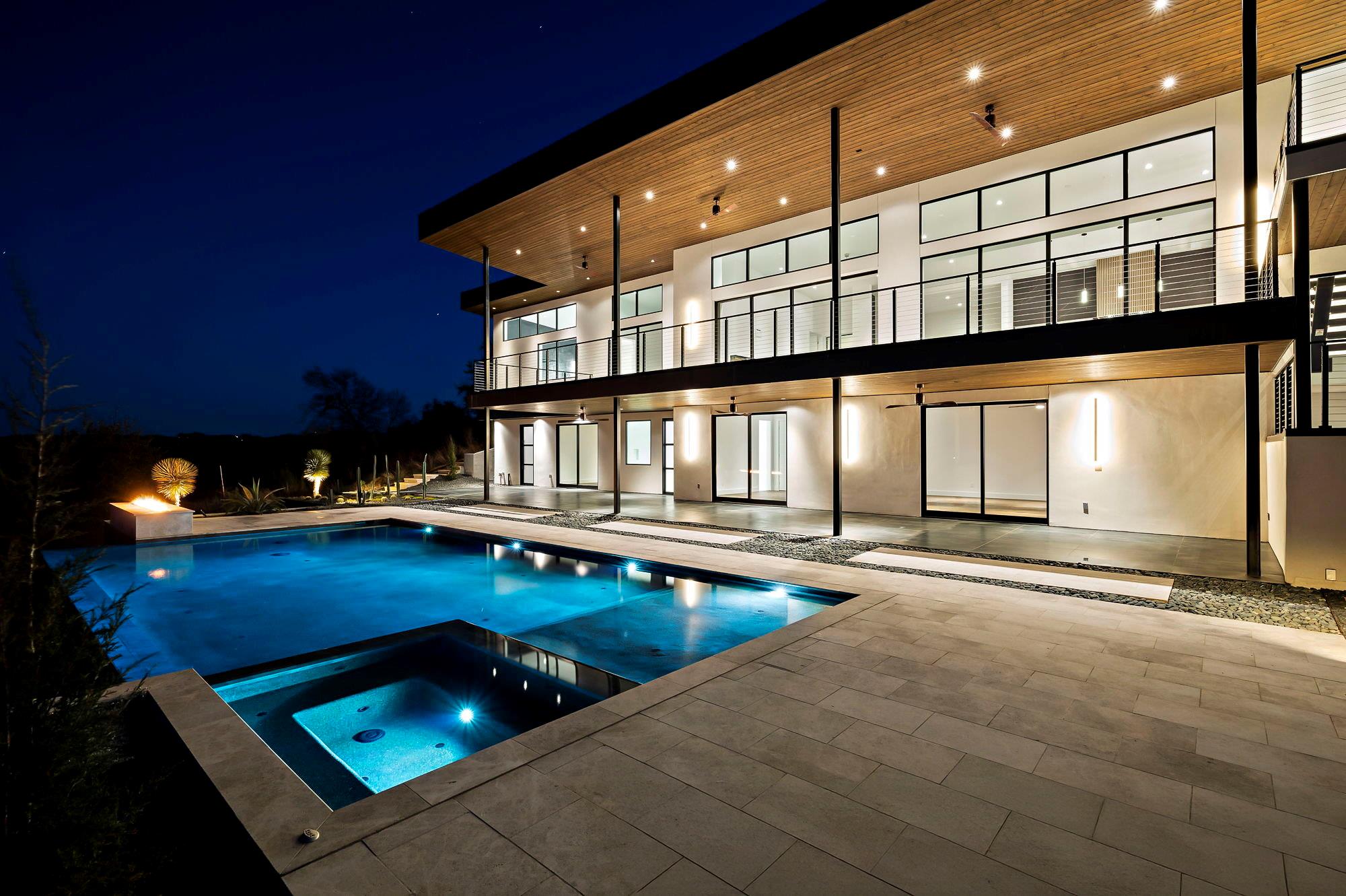 1702 Moonlight Trce, Spicewood, TX 78669