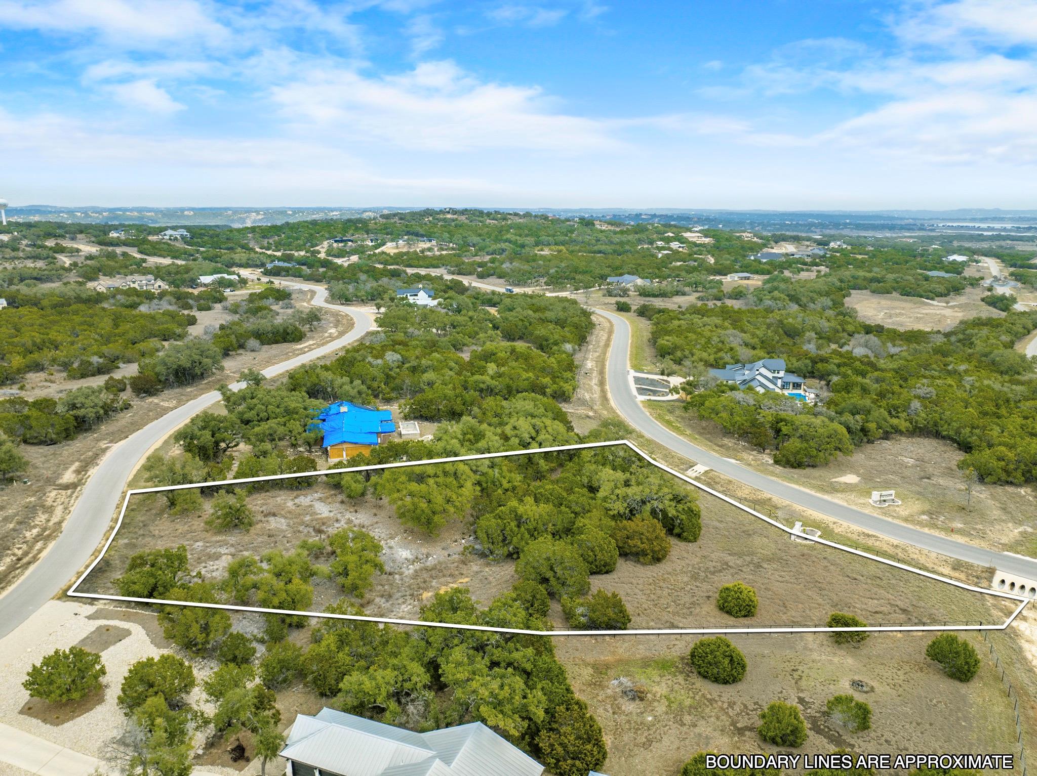 1718 Paradise Pkwy, Canyon Lake, TX 78133