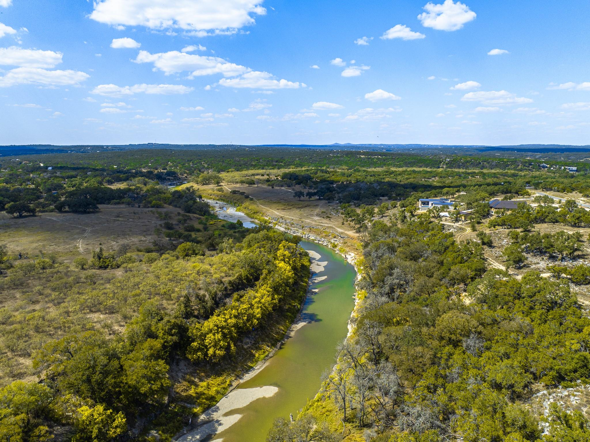 1718 Paradise Pkwy, Canyon Lake, TX 78133