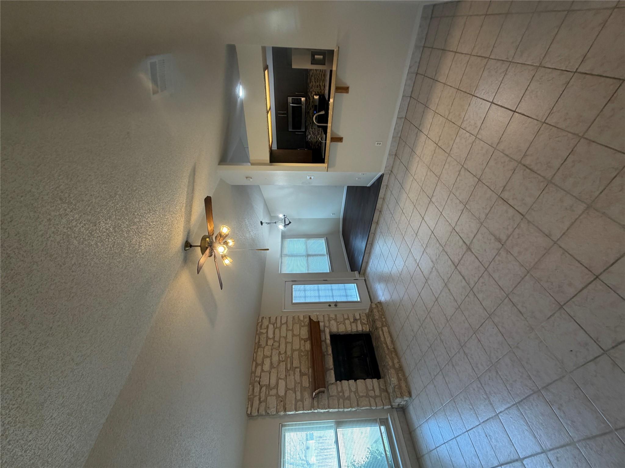 1100 York Castle Dr, Pflugerville, TX 78660