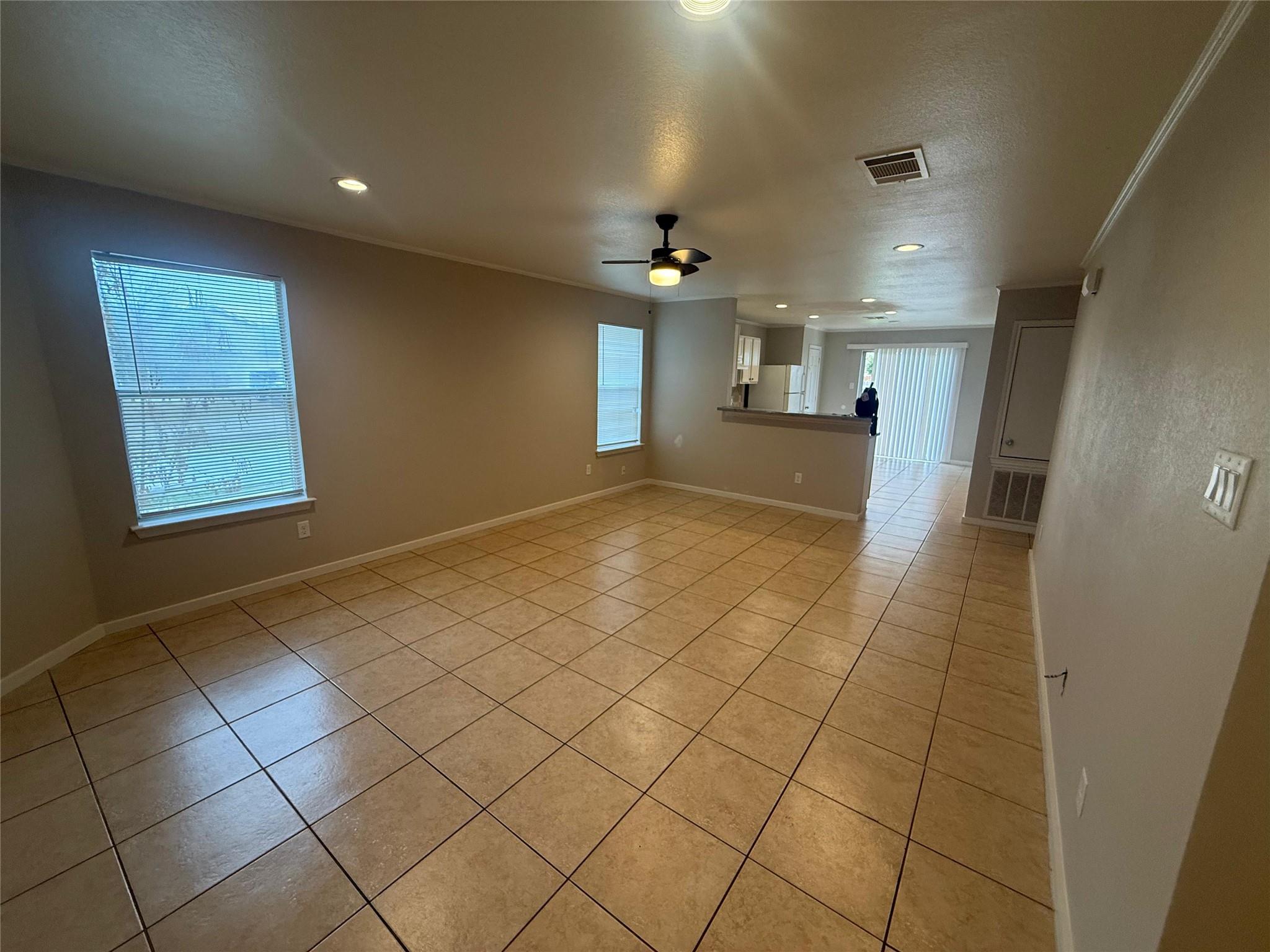 17808 Majestic Elm Ln, Elgin, TX 78621