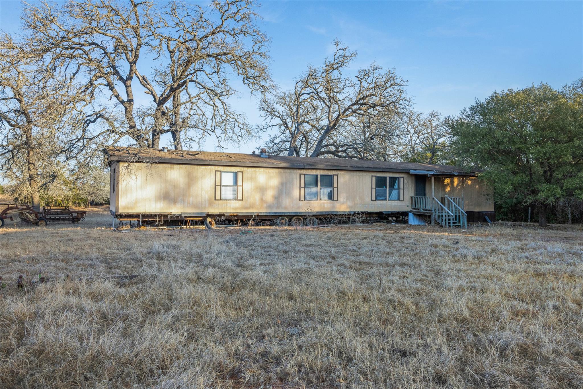 000 C Road 332, Paige, TX 78659