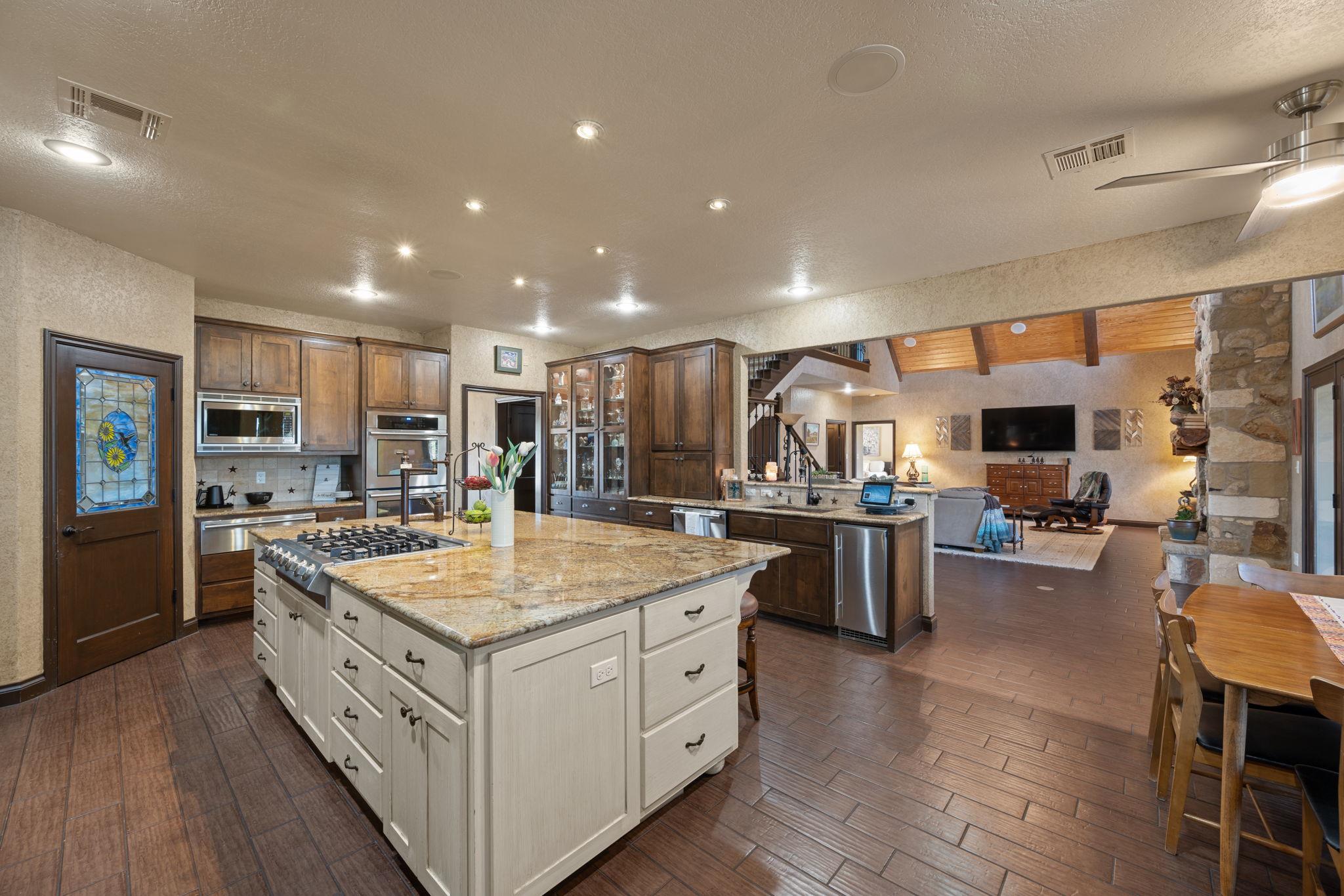 14049 Indian Bluff Rd, Temple, TX 76502