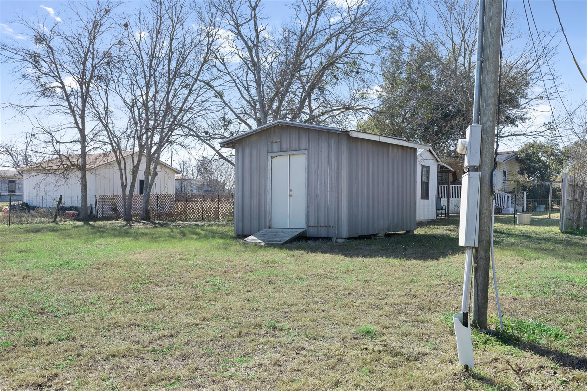 585 State Highway 36 N, Caldwell, TX 77836