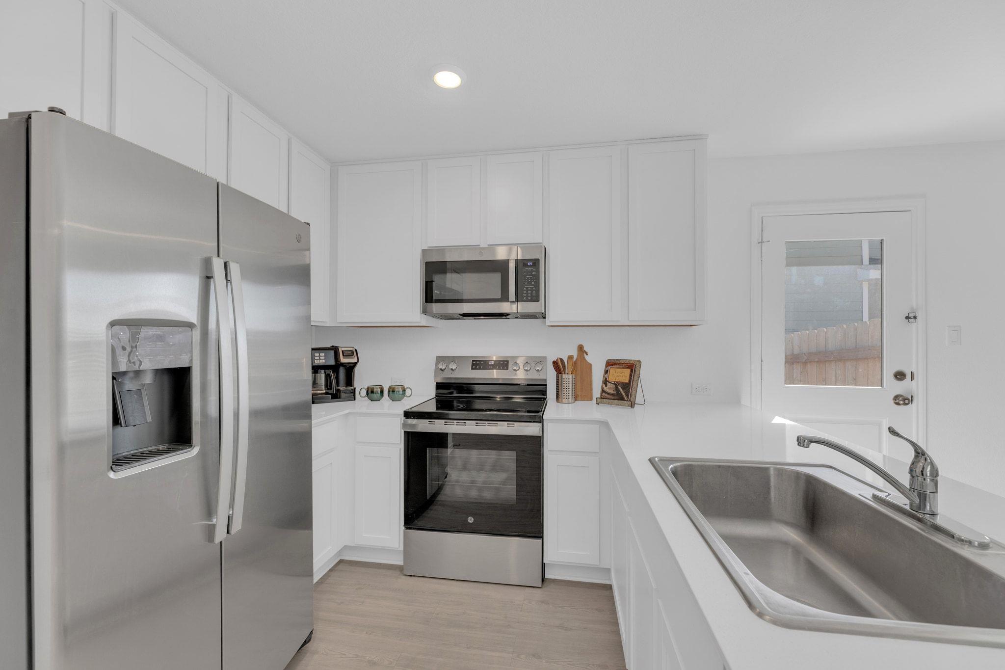 353 Marty Allen Loop, Jarrell, TX 76537